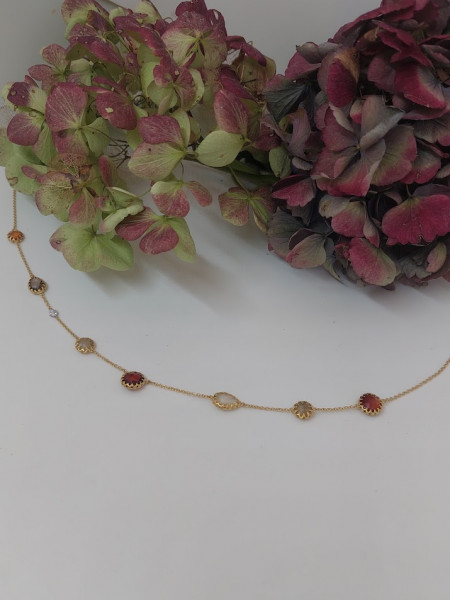 Kleursteencollier