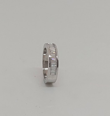 Wit gouden ring